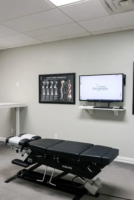 Graves Family Chiropractic Picture 8
