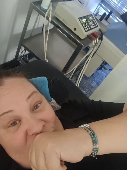 Advanced Sport & Injury Clinic Picture 3