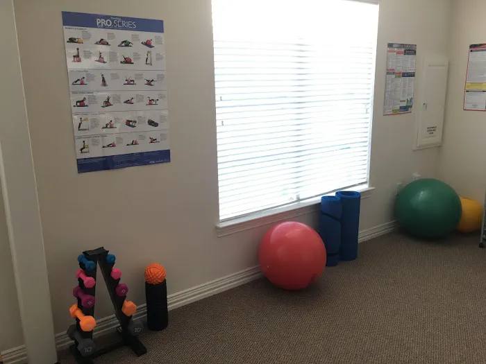 Primecare Chiropractic & Physical Therapy Picture 4
