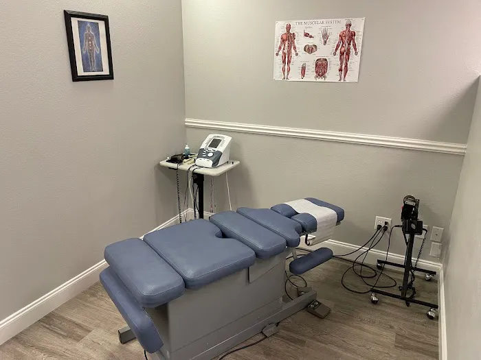 Spine Injury Clinics Chiropractic Picture 2