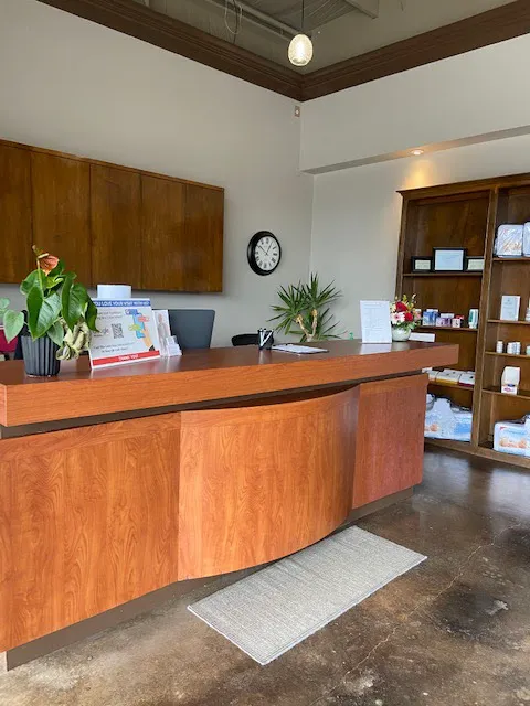 Peak Performance Chiropractic, Decompression and Acupuncture Picture 4