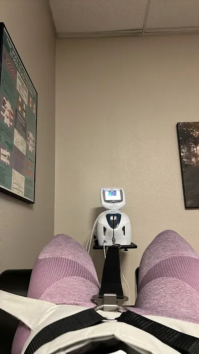 Peak Performance Chiropractic, Decompression and Acupuncture Picture 5