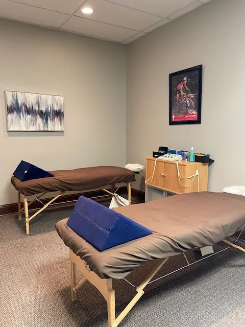 Peak Performance Chiropractic, Decompression and Acupuncture Picture 8