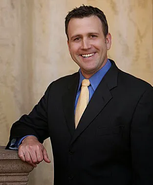 Dr JJ Gregor DC Picture 1
