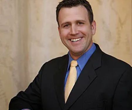 Dr JJ Gregor DC