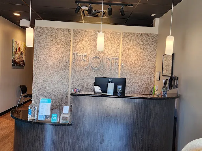 The Joint Chiropractic Picture 4