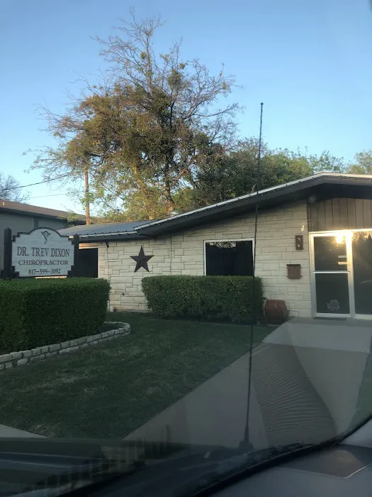 DR TREV DIXON, D.C. Picture 1