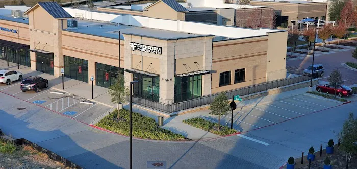 FreeForm Chiropractic - Trophy Club Chiropractor | Spinal Decompression, Muscle Therapy, Massage & Injury Rehab Picture 2