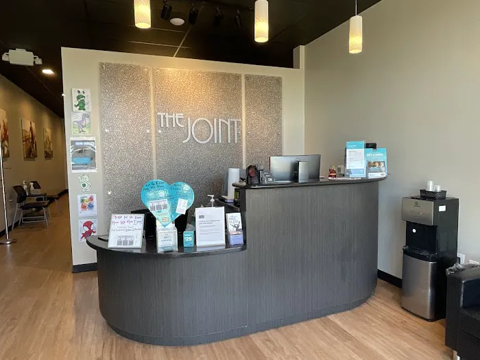 The Joint Chiropractic Picture 9