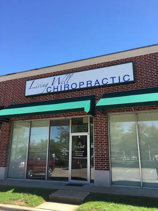 Living Well Chiropractic of Plano Picture 1