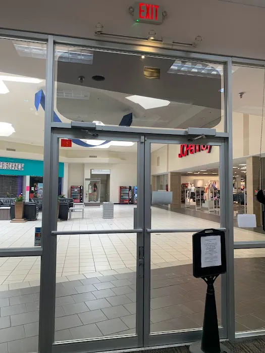 The Body Shop Chiropractic - Denton Golden Triangle Mall Picture 4