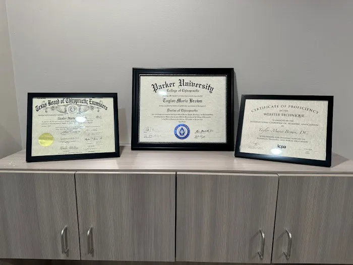 100% Chiropractic - Fairview Picture 5