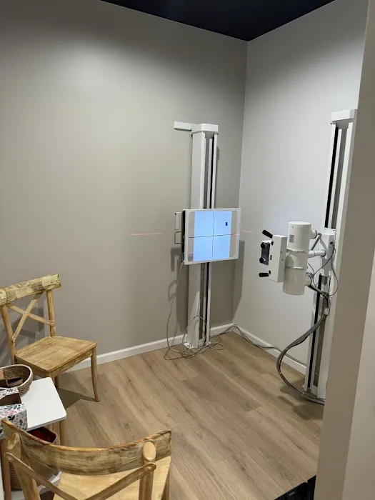 100% Chiropractic - Fairview Picture 4