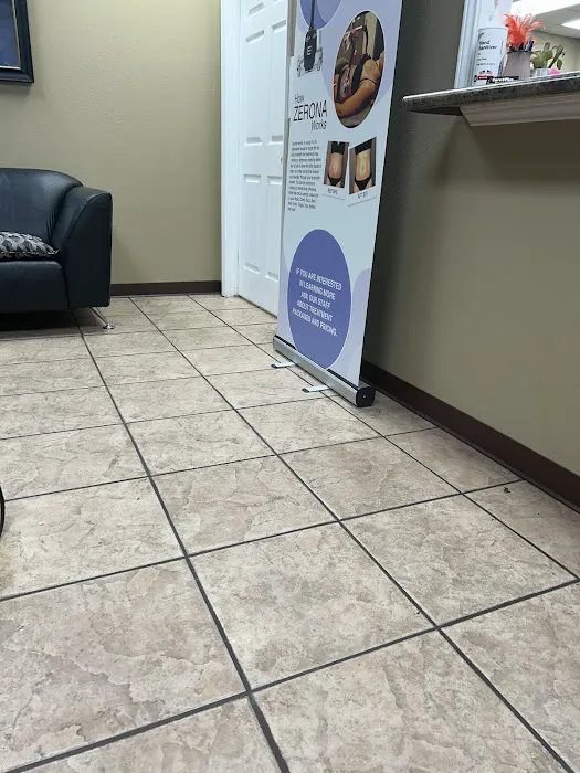 Care Plus Pain & Injury - Plano Car Wreck Auto Accident Back Doctor Picture 1