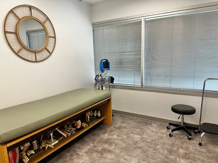 Life Touch Chiropractic and Wellness Group Picture 9