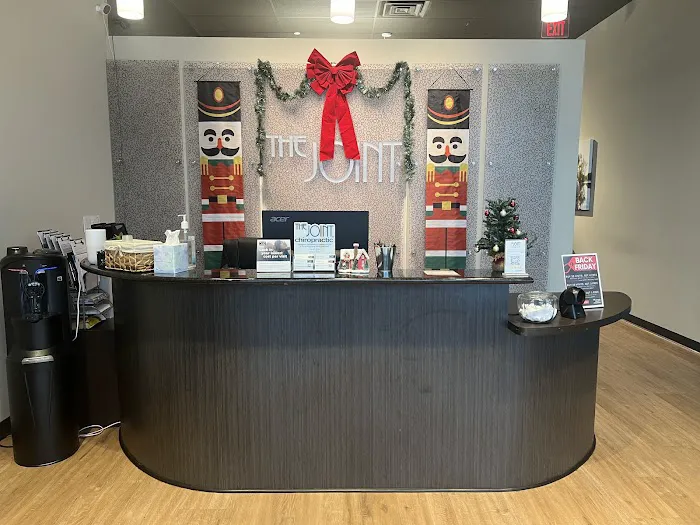 The Joint Chiropractic Picture 4