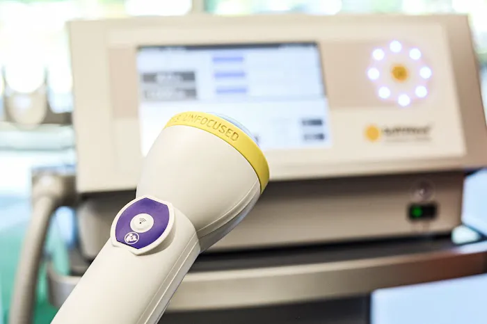 Lit Chiropractic & Re-Gen SoftWave Therapy Picture 5