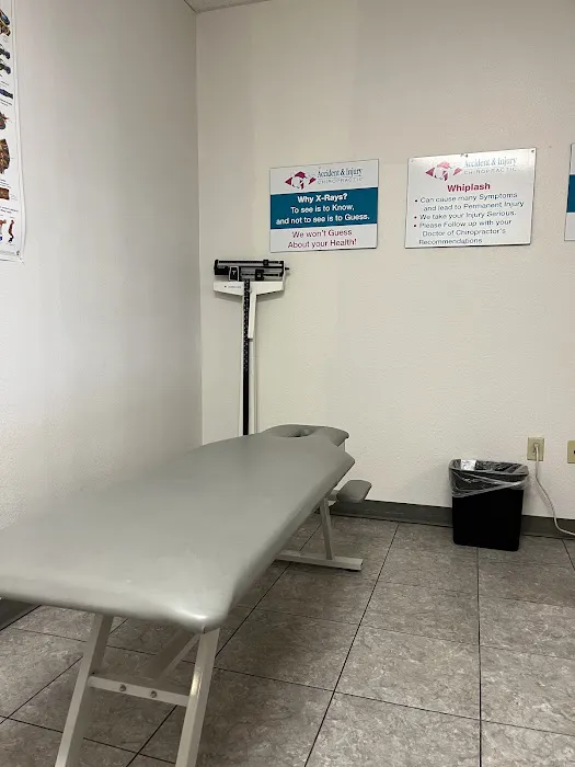 Accident & Injury Chiropractic Spring Valley Picture 5