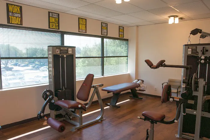 JustHealth PLLC, Spine and Injury Care Clinics Picture 9