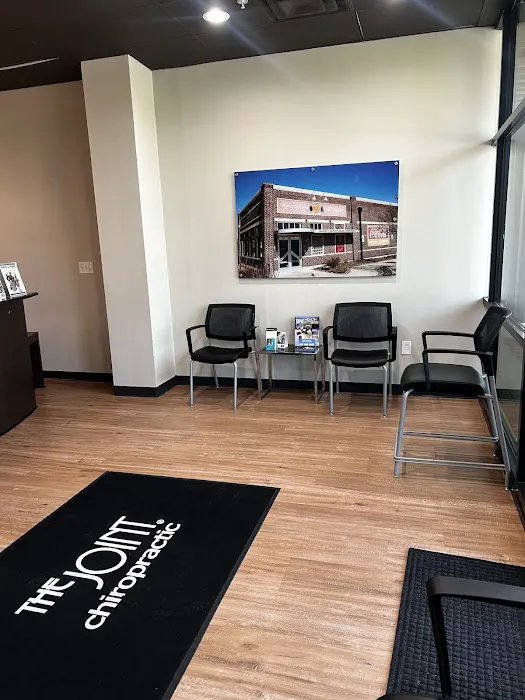 The Joint Chiropractic Picture 8