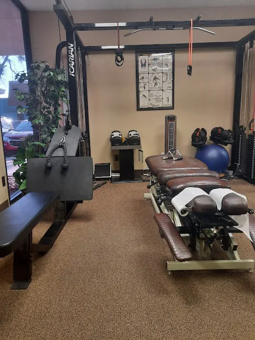 AlignRight Chiropractic Picture 10