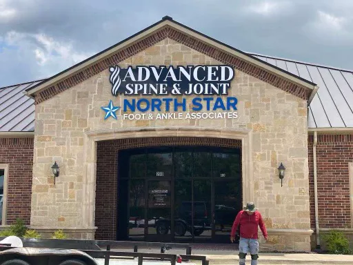 Advanced Spine and Joint Picture 4
