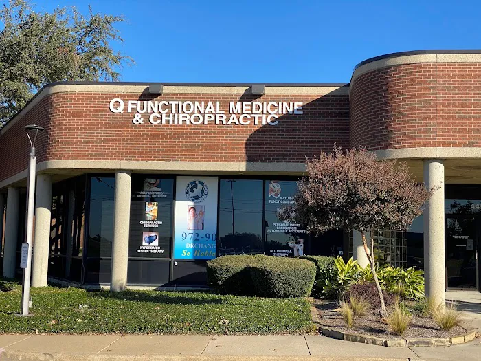 Q FUNCTIONAL MEDICINE & CHIROPRACTIC Picture 5