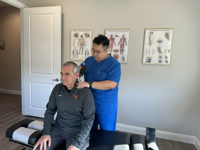 Triple Oaks Chiropractic & Acupuncture Picture 5