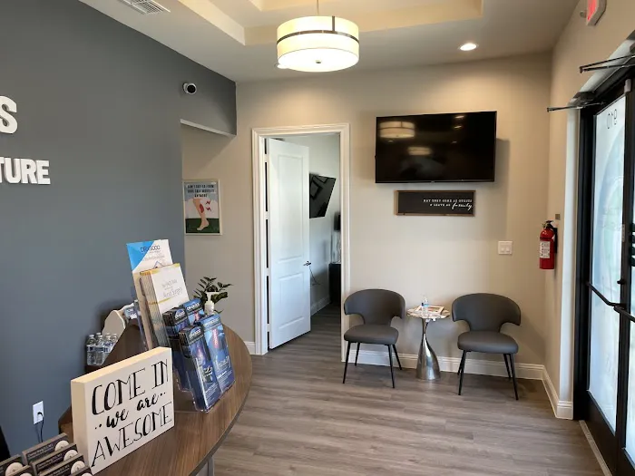 Triple Oaks Chiropractic & Acupuncture Picture 7