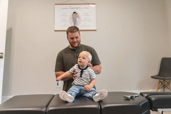 Social House Chiropractic Picture 3