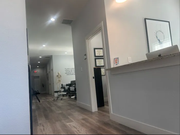 DrO Chiropractic and Wellness Lifestyle Picture 8