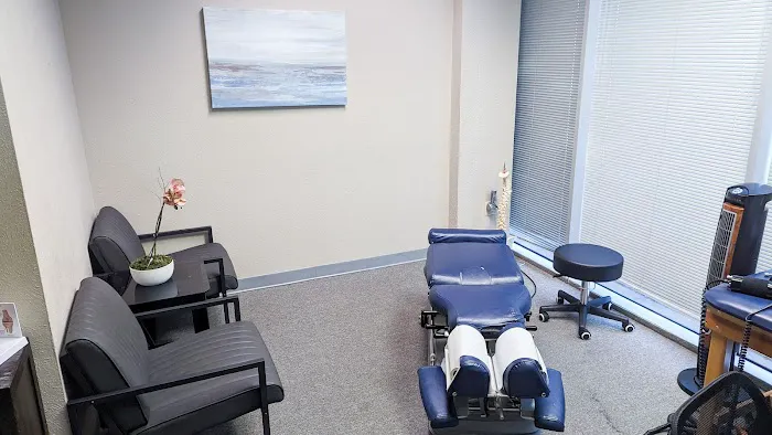 Texas Spine & Wellness Picture 8