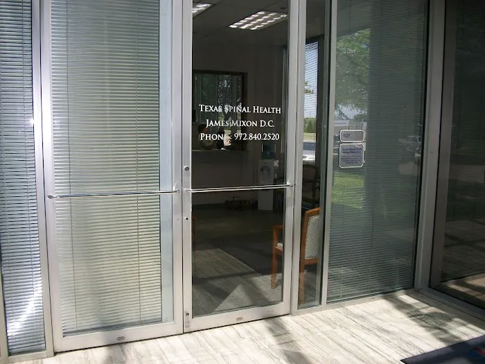 Texas Spine & Wellness Picture 7