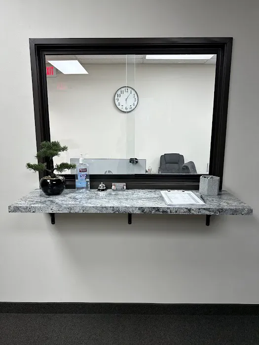 Peralta Chiropractic Garland Picture 6