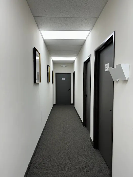 Peralta Chiropractic Garland Picture 4