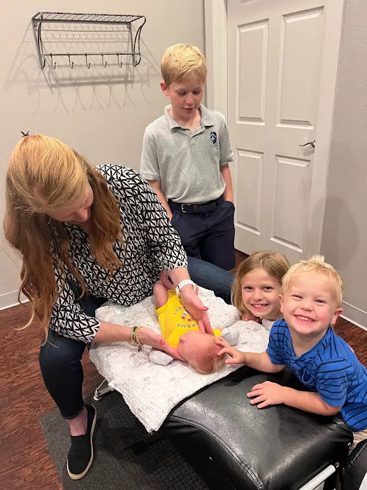 Restoration Dallas Chiropractic Picture 8