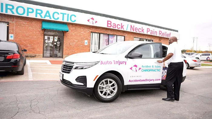 Accident & Injury Chiropractic Dallas Central Picture 2