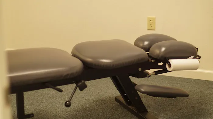 Accident & Injury Chiropractic Dallas Central Picture 9