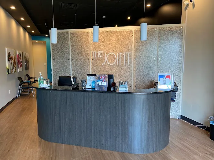 The Joint Chiropractic Picture 4