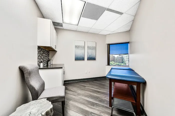 Diamond Chiropractic Picture 2