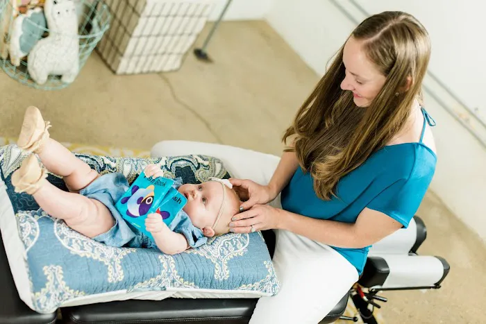 Mother Me Chiropractic Picture 7