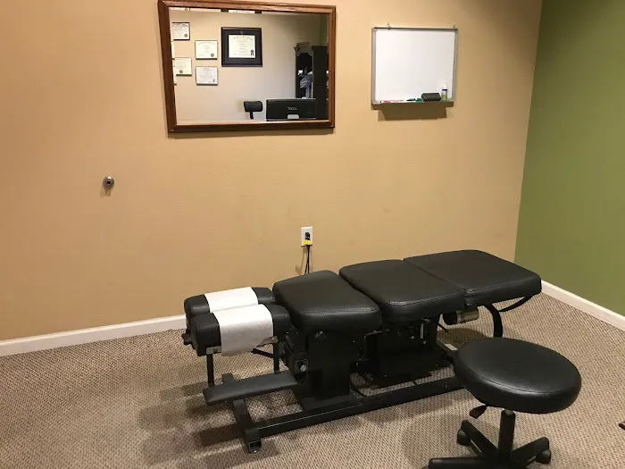 Doc's Body Shop Chiropractic Picture 6