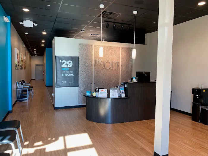 The Joint Chiropractic Picture 6