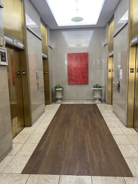 Injury Relief Chiropractic - IRC Clinic Picture 2