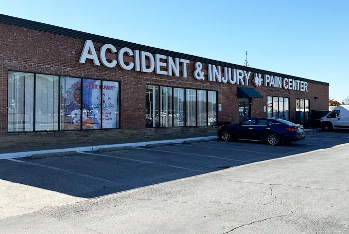 Accident and Injury Chiropractic Dallas, Oak Cliff Picture 4