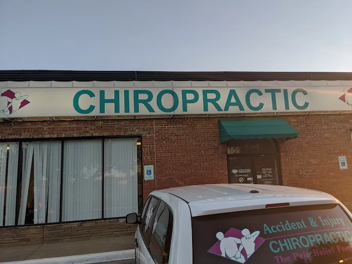 Accident and Injury Chiropractic Dallas, Oak Cliff Picture 9