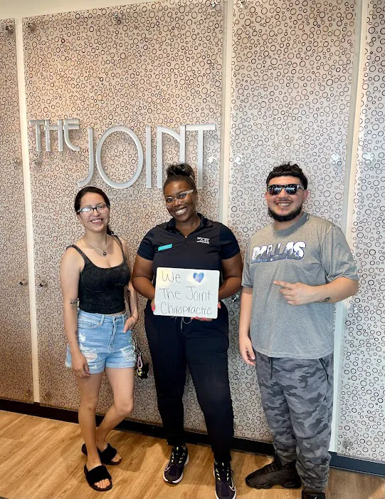 The Joint Chiropractic Picture 10