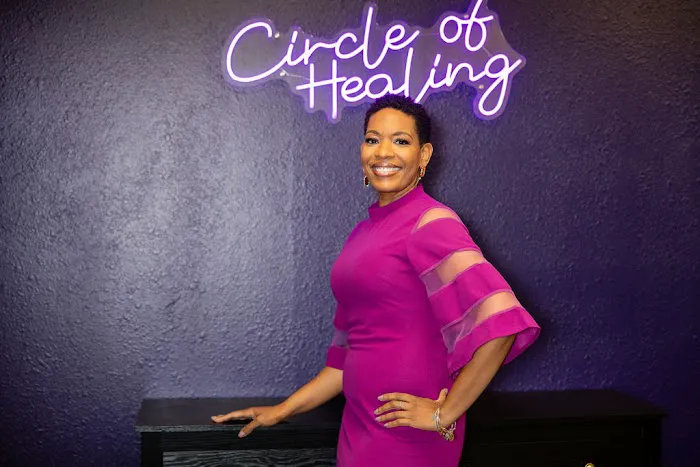 Circle of Healing Chiropractic Picture 5