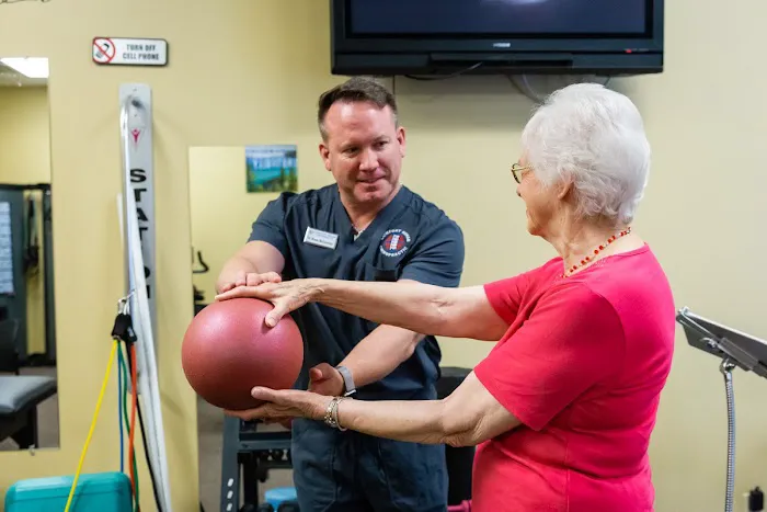 Comfort Rehab & Chiropractic Center Picture 2