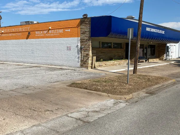Parker Chiropractic Clinic - Irving Picture 1
